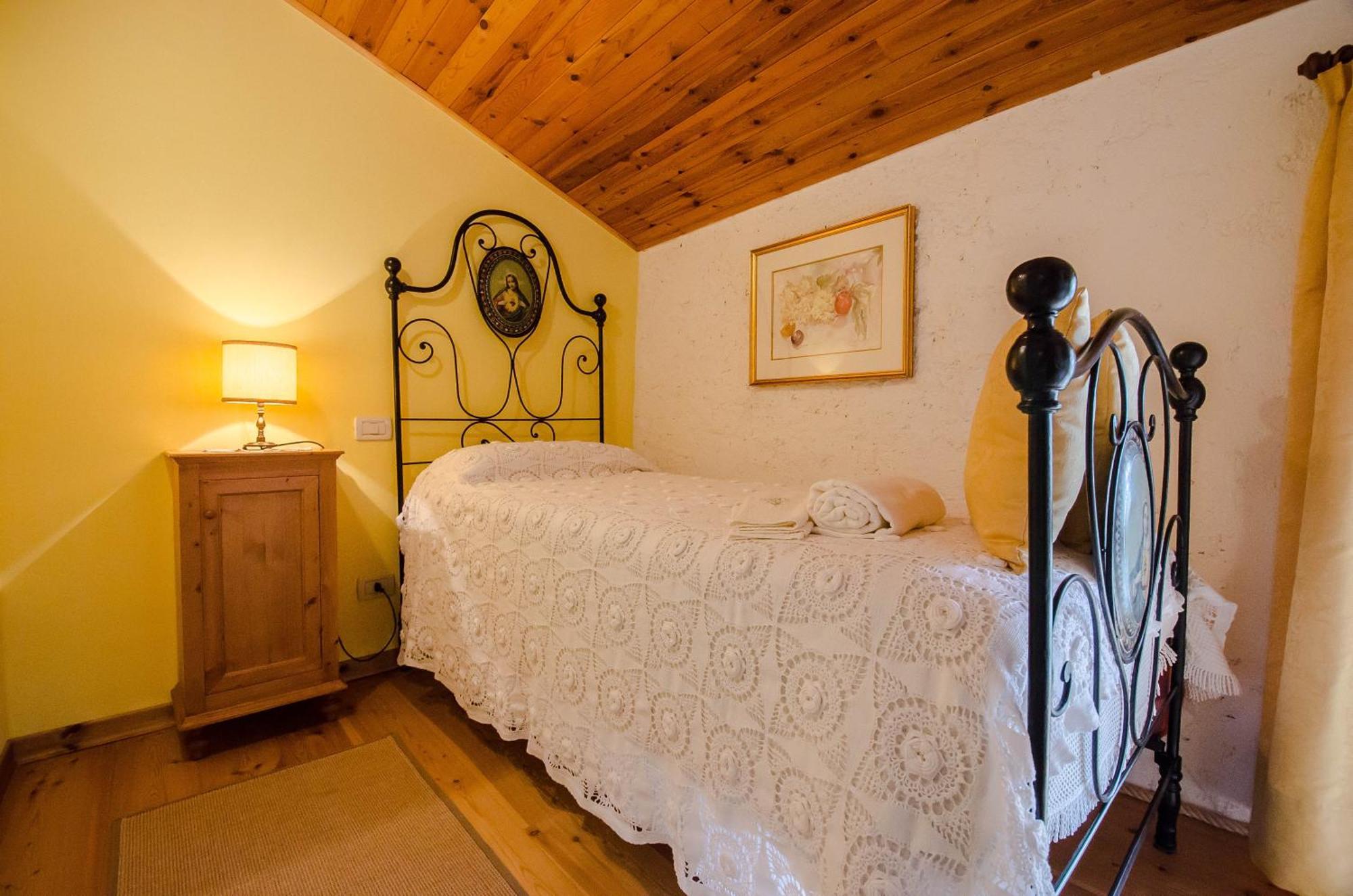 B&B Marie Therese Torreano Chambre photo